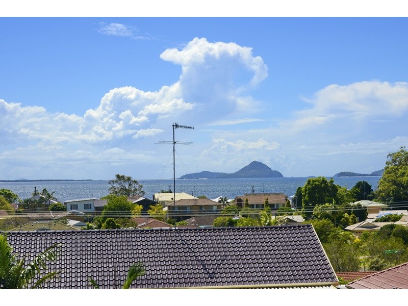 10 Raymond Avenue, Salamander Bay NSW 2317