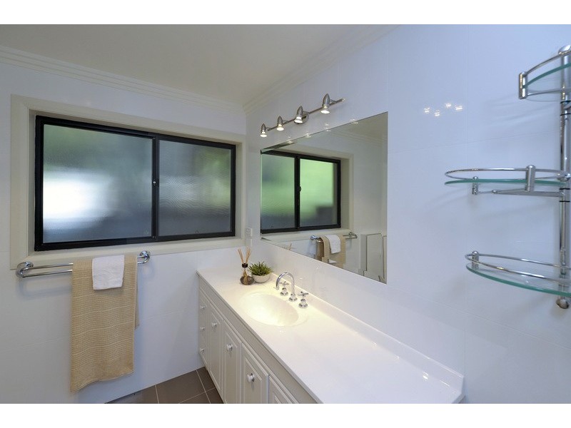 10 Raymond Avenue, Salamander Bay NSW 2317