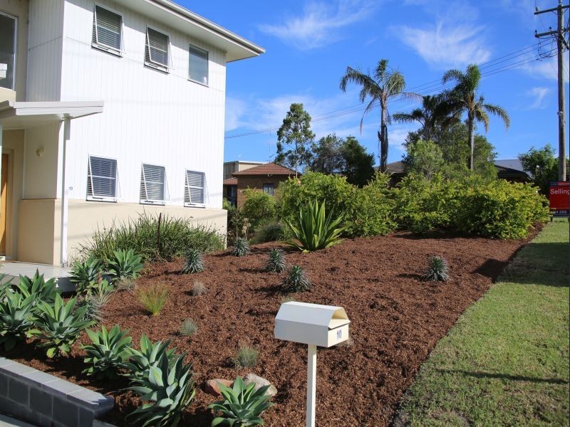 10 Ash Street, Soldiers Point NSW 2317