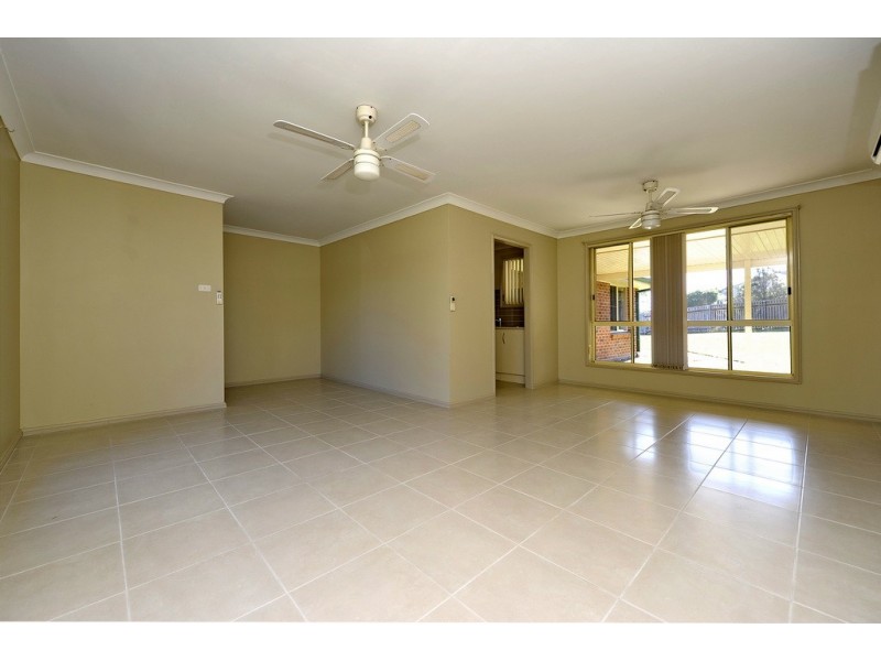 15 Clonmeen Cct, Anna Bay NSW 2316