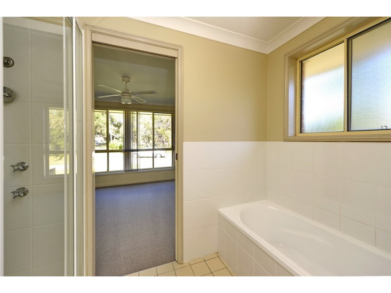 15 Clonmeen Cct, Anna Bay NSW 2316