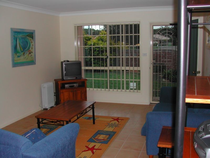 1/7 Crystal Cl, Fingal Bay NSW 2315