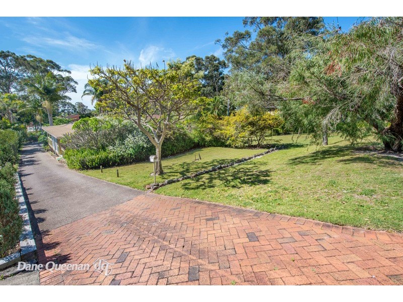 17 Ocean Beach Road, Shoal Bay NSW 2315