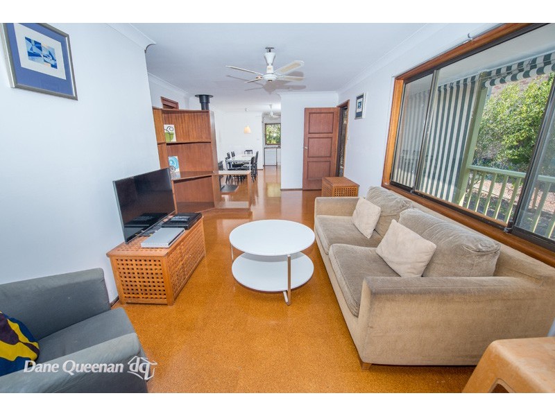 17 Ocean Beach Road, Shoal Bay NSW 2315