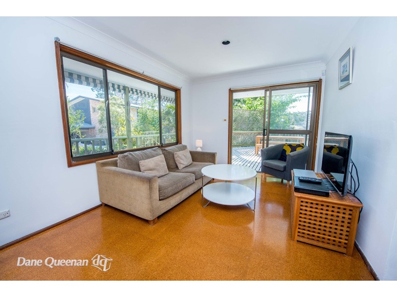 17 Ocean Beach Road, Shoal Bay NSW 2315