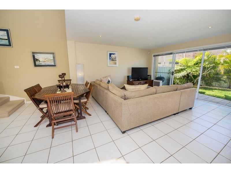 11/8 Ala Moana Way, Fingal Bay NSW 2315