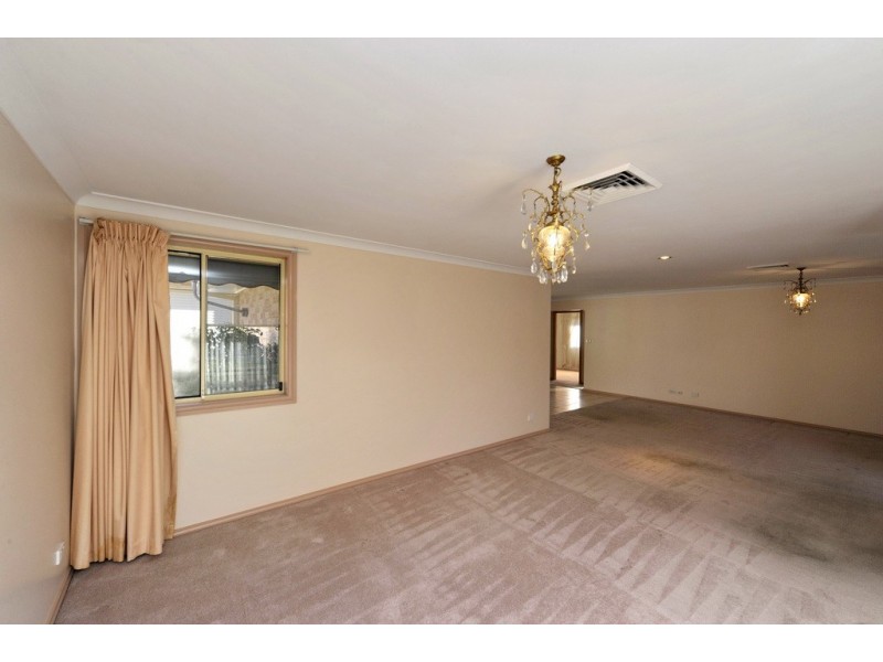 24 Government Road, Shoal Bay NSW 2315