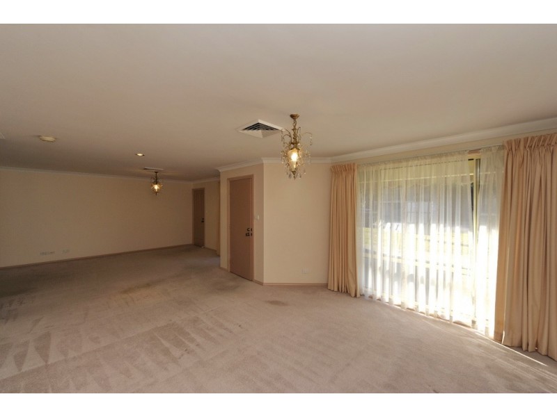 24 Government Road, Shoal Bay NSW 2315