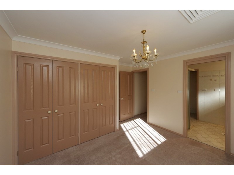 24 Government Road, Shoal Bay NSW 2315