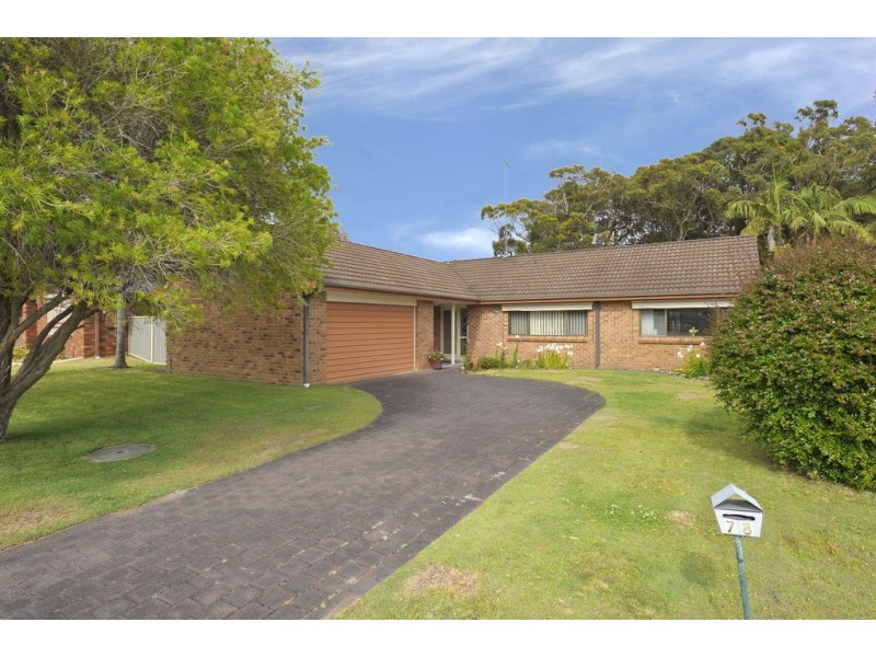 78 Government Rd, Shoal Bay NSW 2315