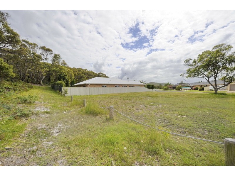 10 and 12 Creswell Place, Fingal Bay NSW 2315