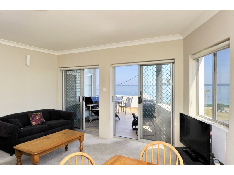 1/15 Victoria Pde, Nelson Bay NSW 2315