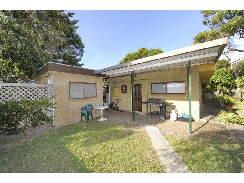 1 Verona Road, Shoal Bay NSW 2315