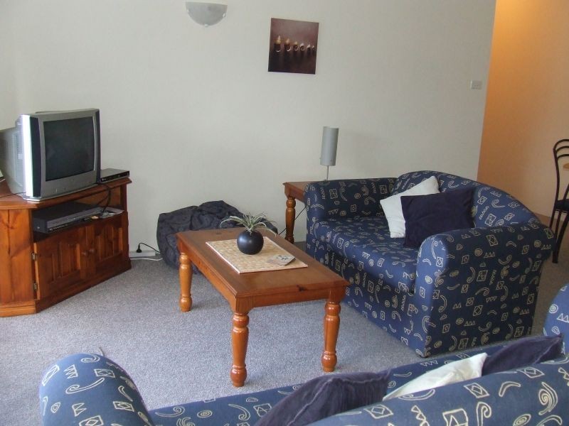 10/16 Messines Street, Shoal Bay NSW 2315