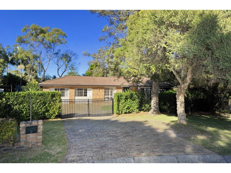 8 Crystal Close, Fingal Bay NSW 2315
