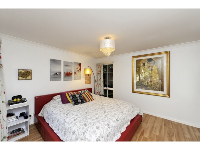 8 Crystal Close, Fingal Bay NSW 2315