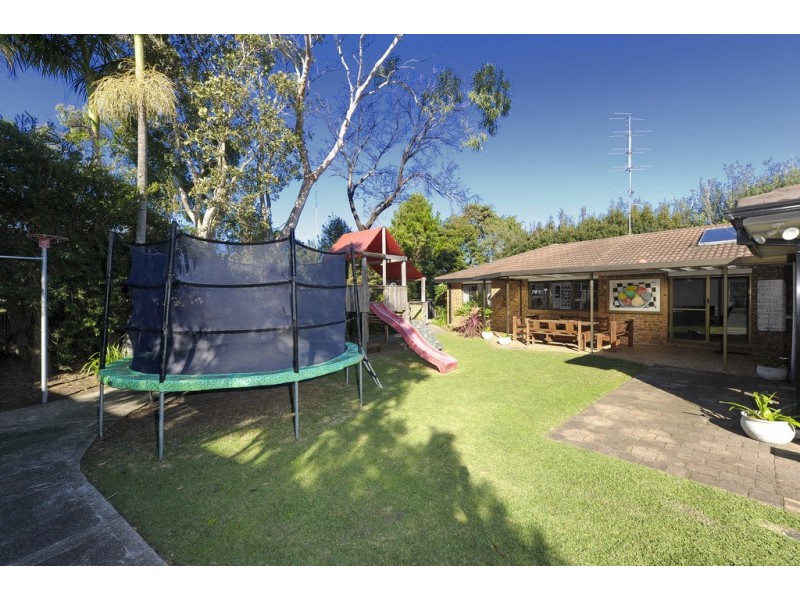 8 Crystal Close, Fingal Bay NSW 2315