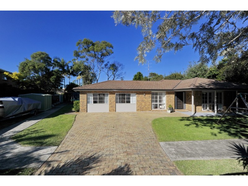 8 Crystal Close, Fingal Bay NSW 2315