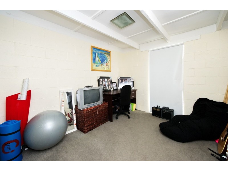 12 Wentworth Ave, Nelson Bay NSW 2315