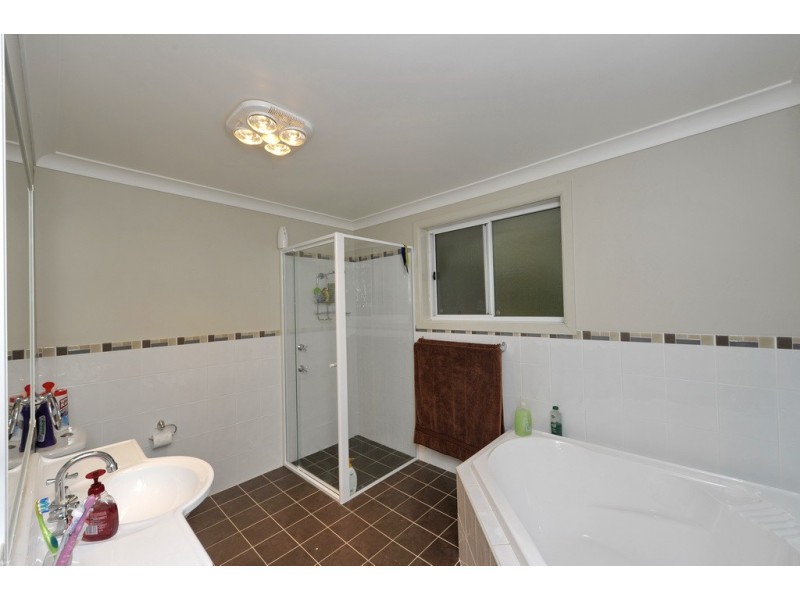 4 Coventry Pl, Nelson Bay NSW 2315