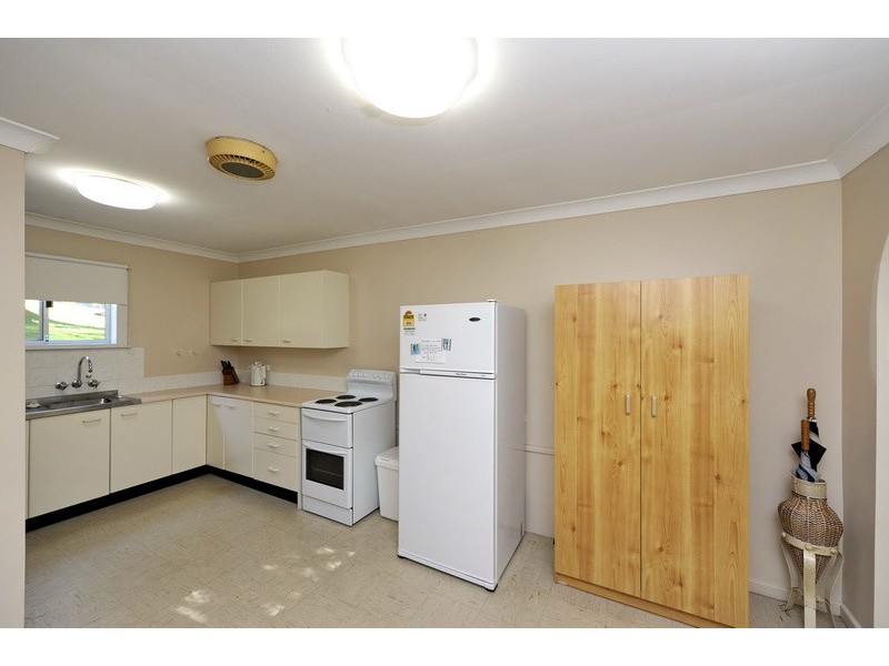 1 Thurlow Avenue, Nelson Bay NSW 2315