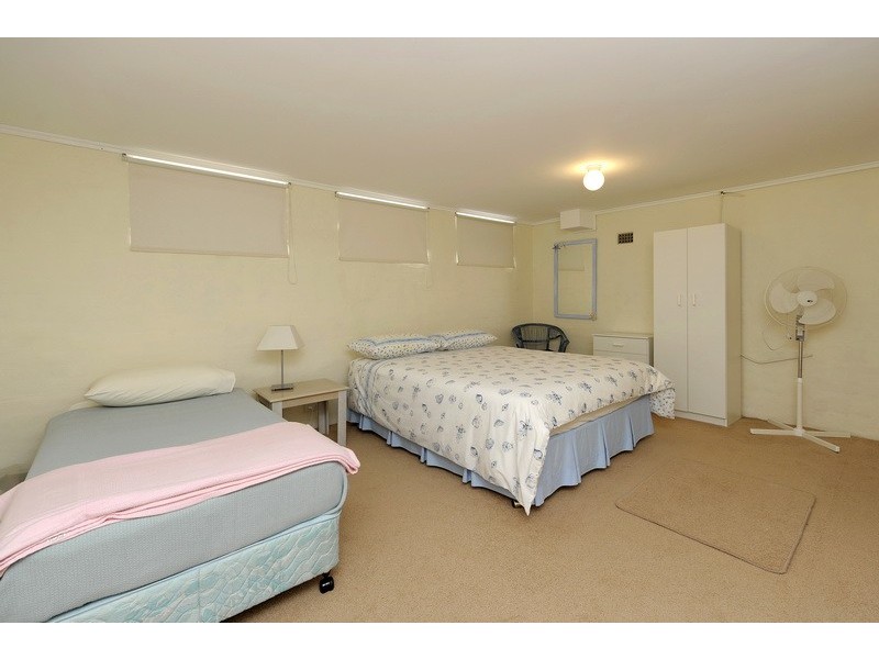1 Thurlow Avenue, Nelson Bay NSW 2315