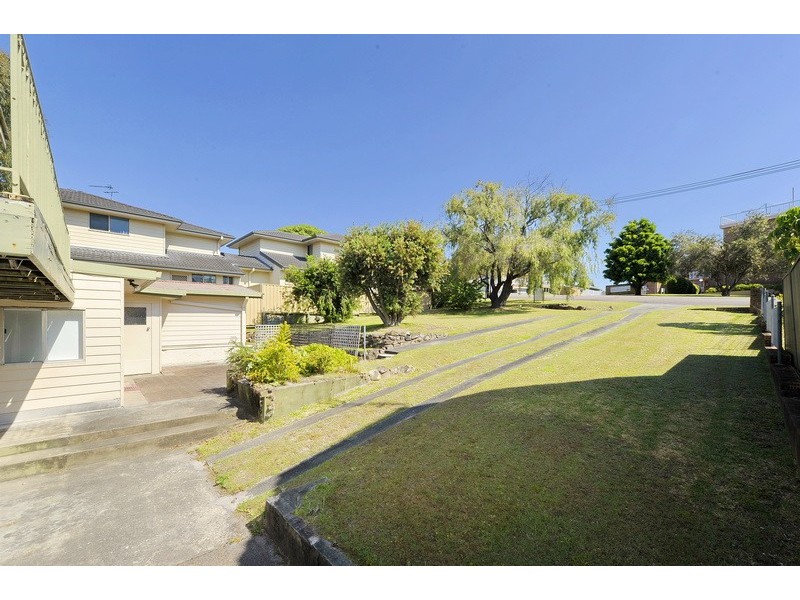 1 Thurlow Avenue, Nelson Bay NSW 2315