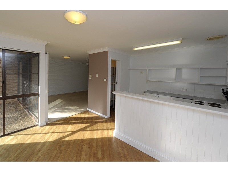 8b Norburn Ave, Nelson Bay NSW 2315