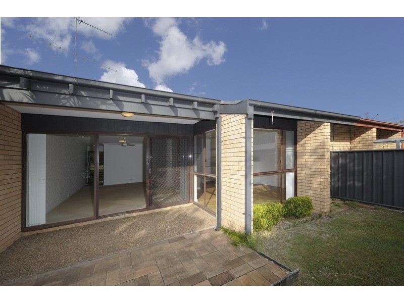 8b Norburn Ave, Nelson Bay NSW 2315