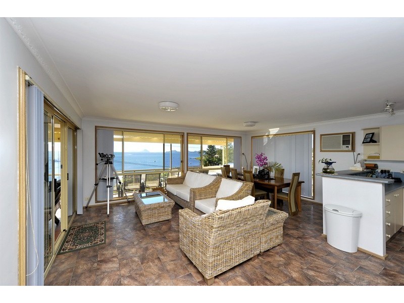 50 Soldiers Point Road, Soldiers Point NSW 2317