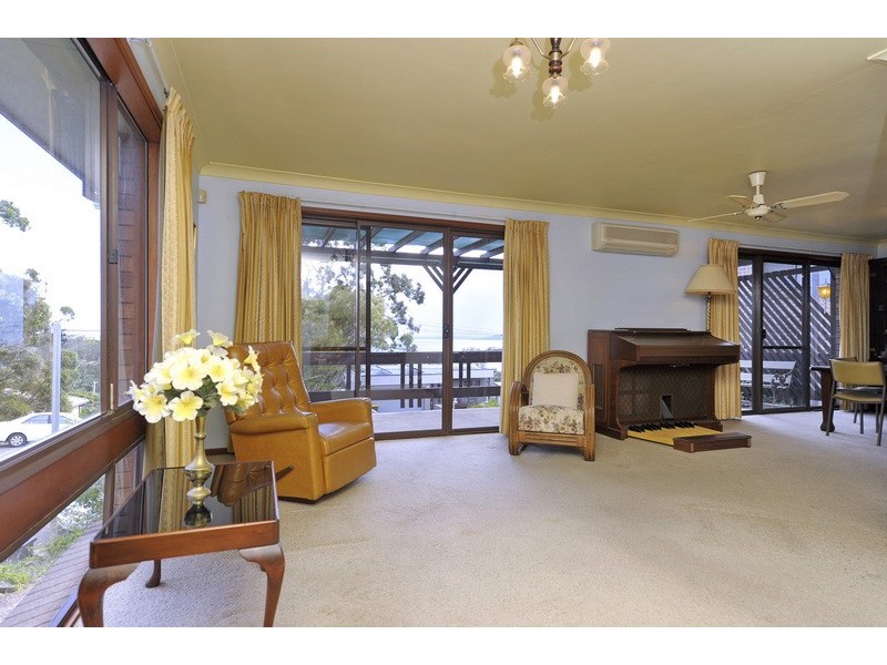 7 Lyndel Close, Soldiers Point NSW 2317