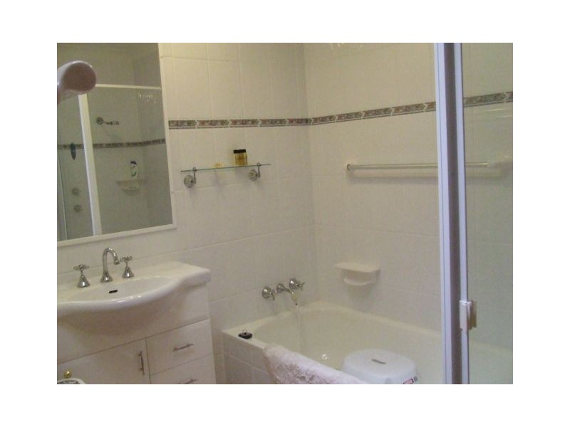 2/27 Leonard Ave, Shoal Bay NSW 2315