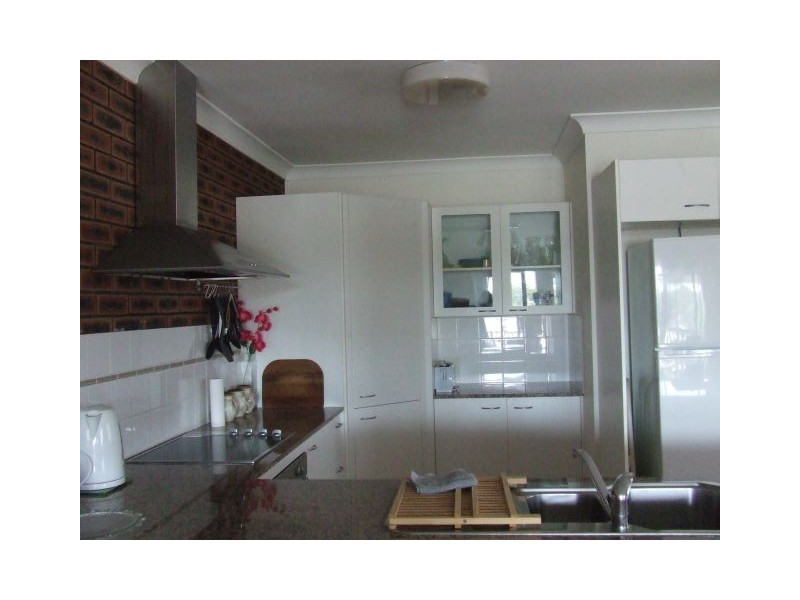 2/27 Leonard Ave, Shoal Bay NSW 2315