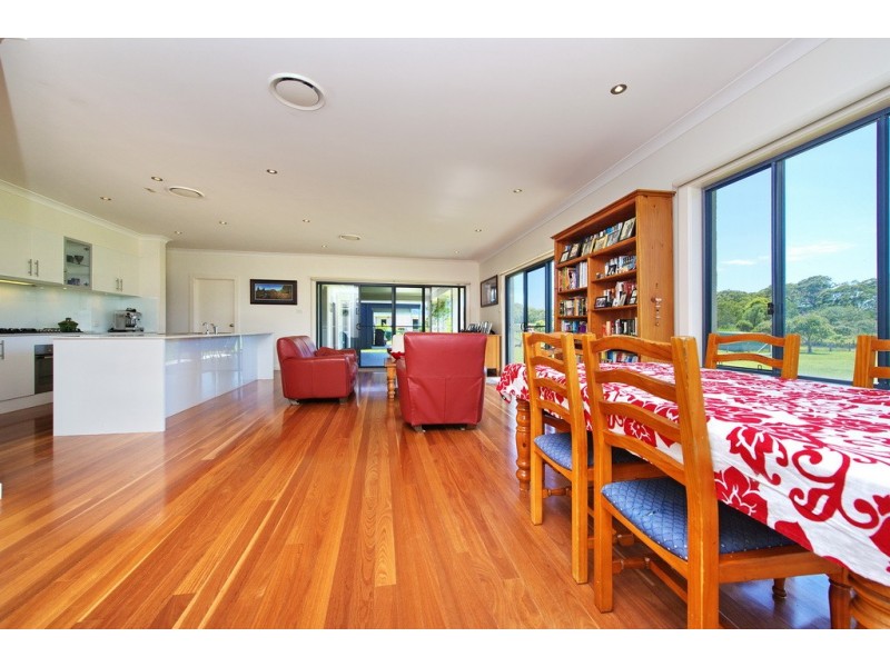 5 Echo Place, One Mile NSW 2316