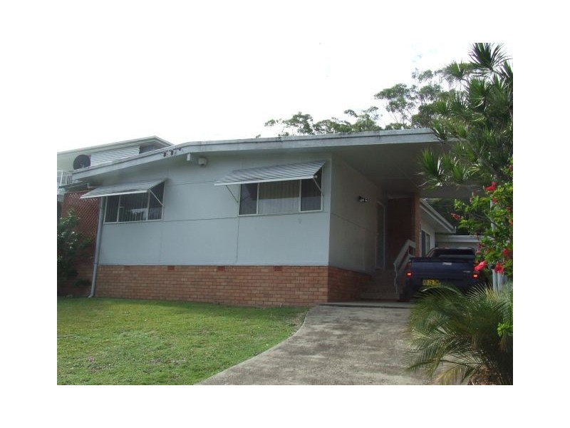 9 Rigney St, Shoal Bay NSW 2315