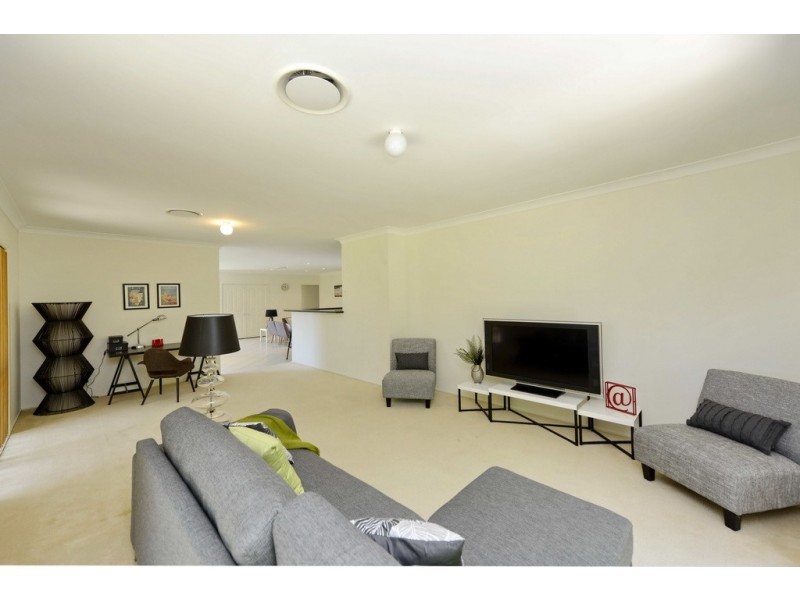 10 Sanderling Close, Salamander Bay NSW 2317