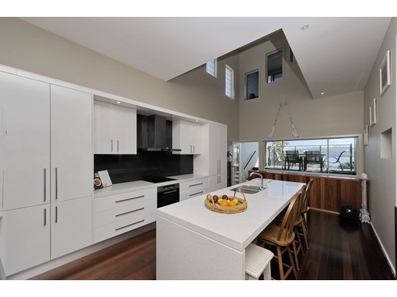 3 Vista Avenue, Soldiers Point NSW 2317