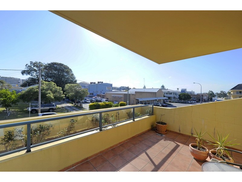 2/3 Yacaaba Street, Nelson Bay NSW 2315