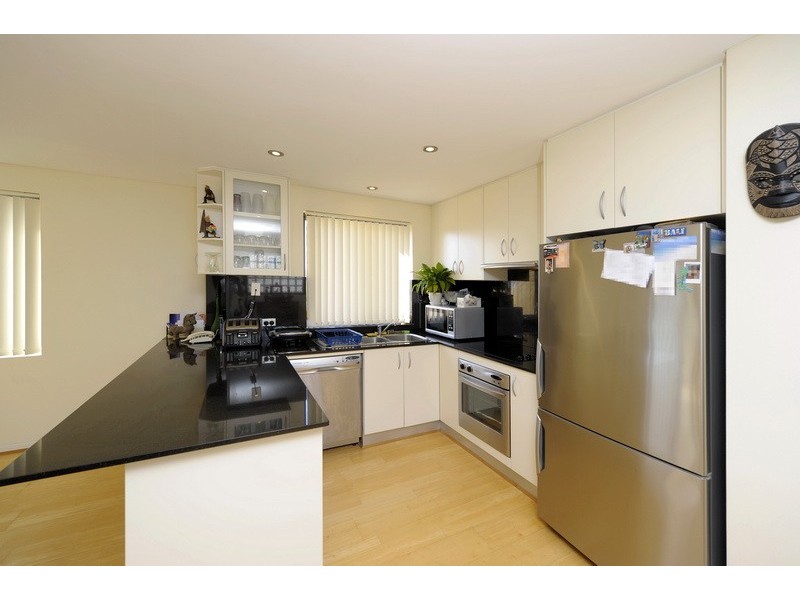 2/3 Yacaaba Street, Nelson Bay NSW 2315