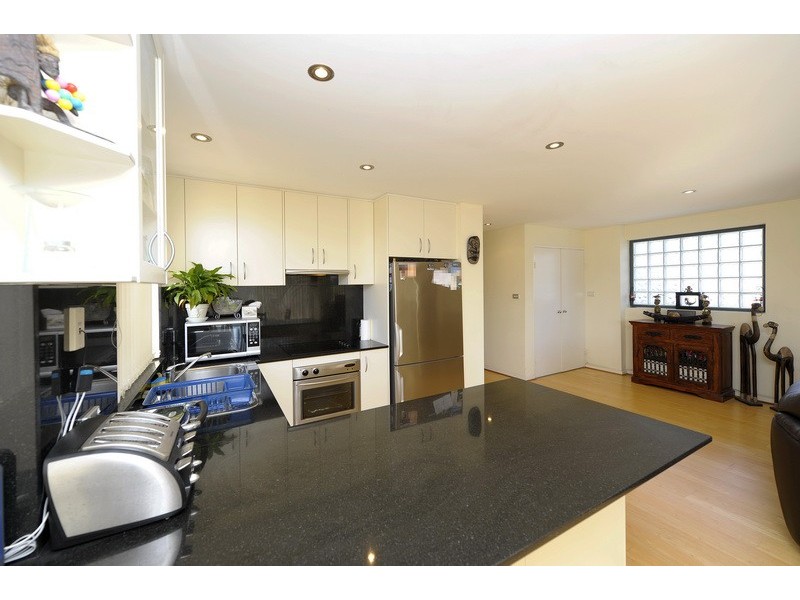 2/3 Yacaaba Street, Nelson Bay NSW 2315