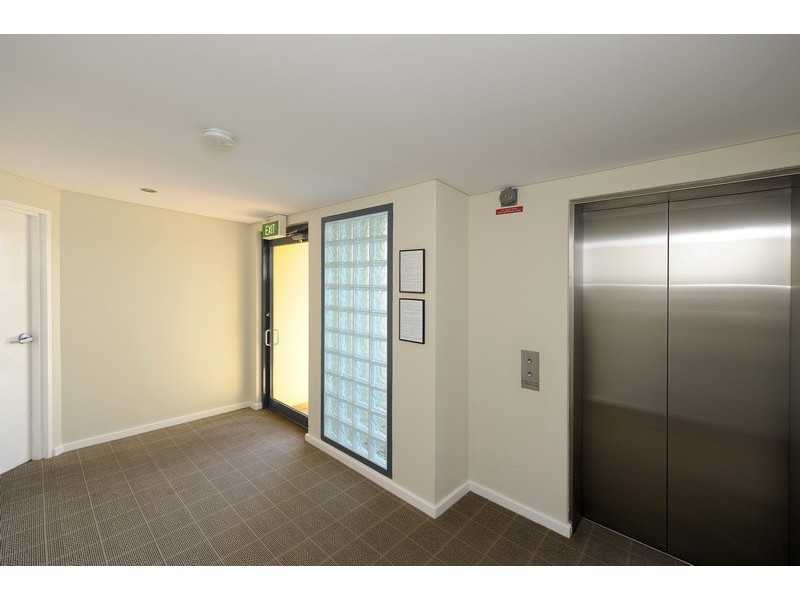 2/3 Yacaaba Street, Nelson Bay NSW 2315