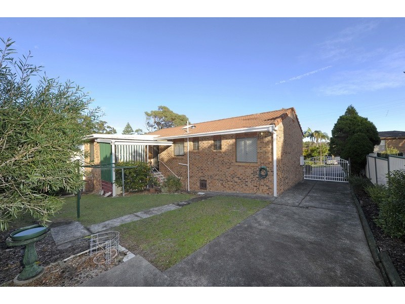 12 Leonard Avenue, Shoal Bay NSW 2315