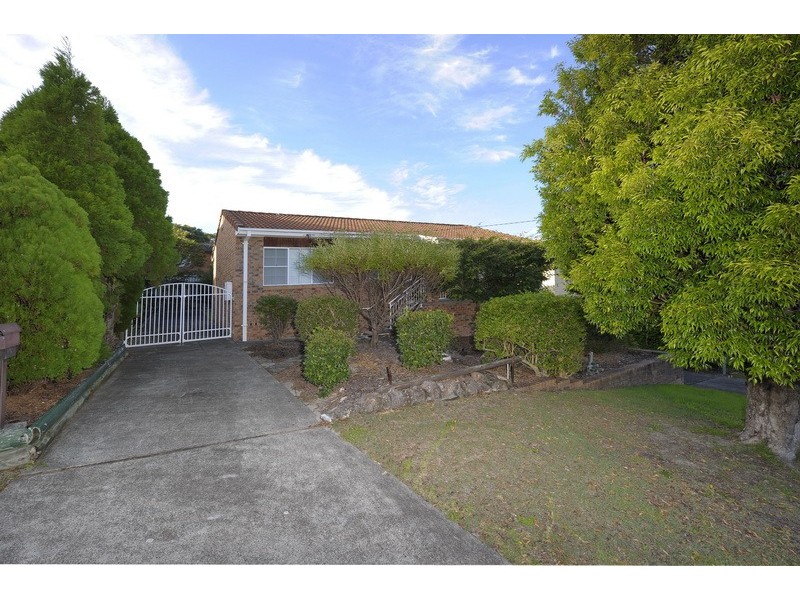 12 Leonard Avenue, Shoal Bay NSW 2315
