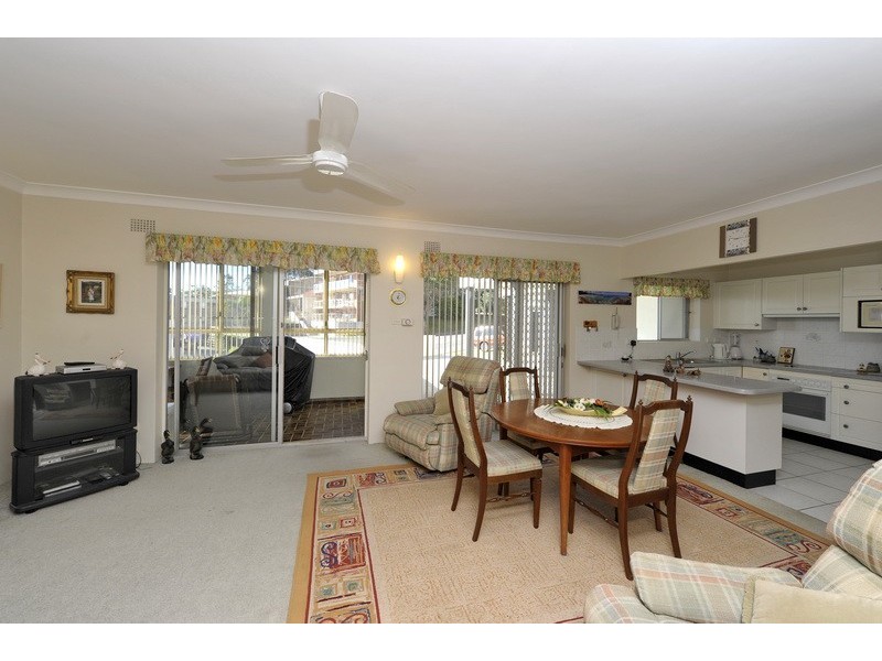 2/15 Victoria Parade, Nelson Bay NSW 2315