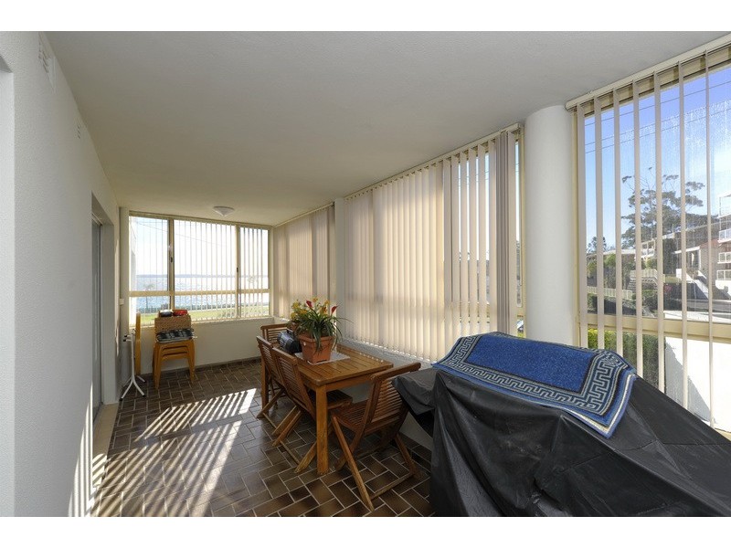 2/15 Victoria Parade, Nelson Bay NSW 2315