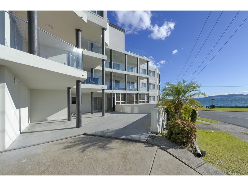 2/15 Victoria Parade, Nelson Bay NSW 2315