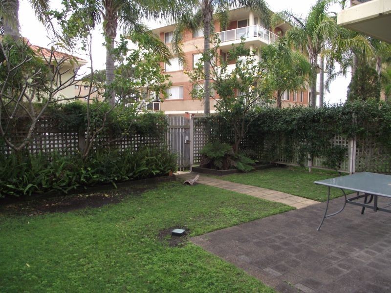 1/7-9 Weatherly Cl, Nelson Bay NSW 2315