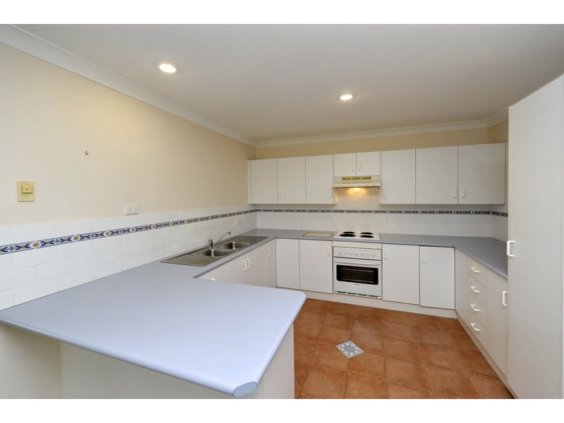 2/5 Endeavour Place, Salamander Bay NSW 2317