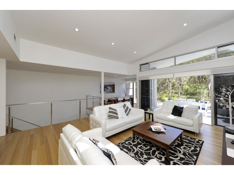 91 Rocky Point Road, Fingal Bay NSW 2315