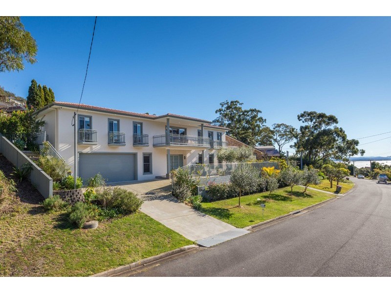 137 Navala Avenue, Nelson Bay NSW 2315